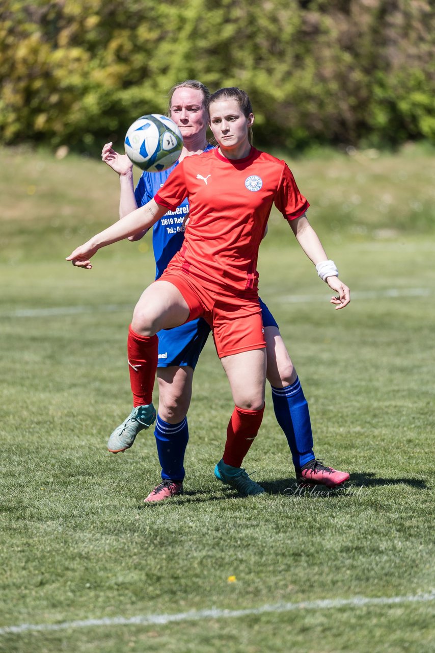 Bild 134 - F TSV Zarpen - Holstein Kiel II : Ergebnis: 2:6